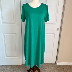 Zenana Outfitters Kelly Green Swing Midi Dress